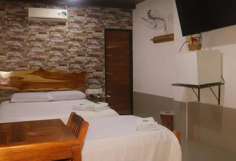 Hotelli Malibu