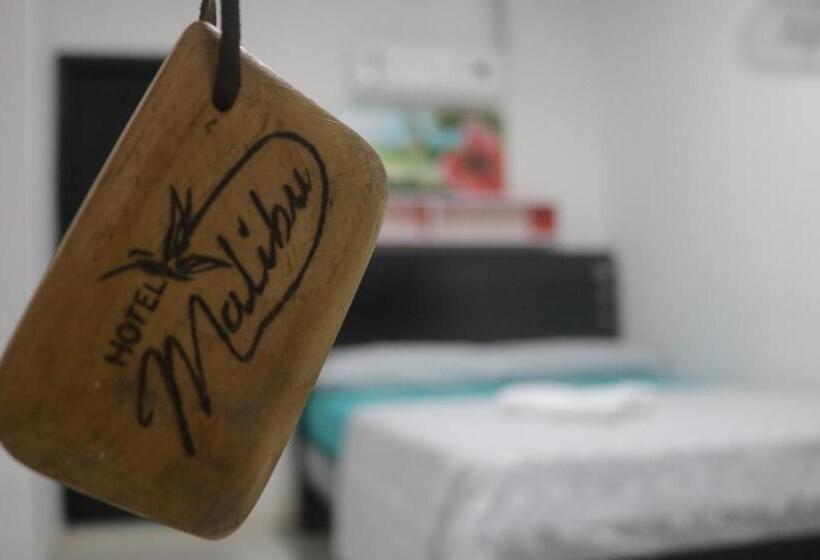 בית מלון כפרי Malibu