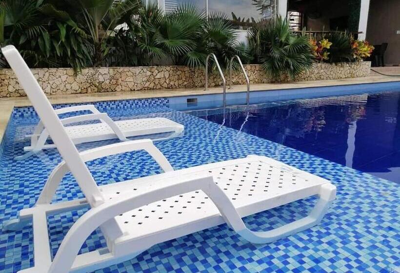 בית מלון כפרי Malibu