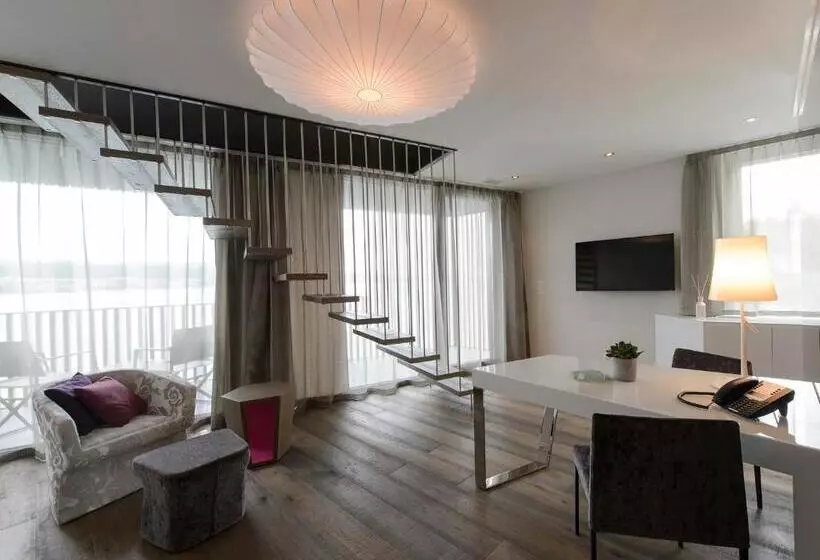 Hotelli Restaurant Schifflände