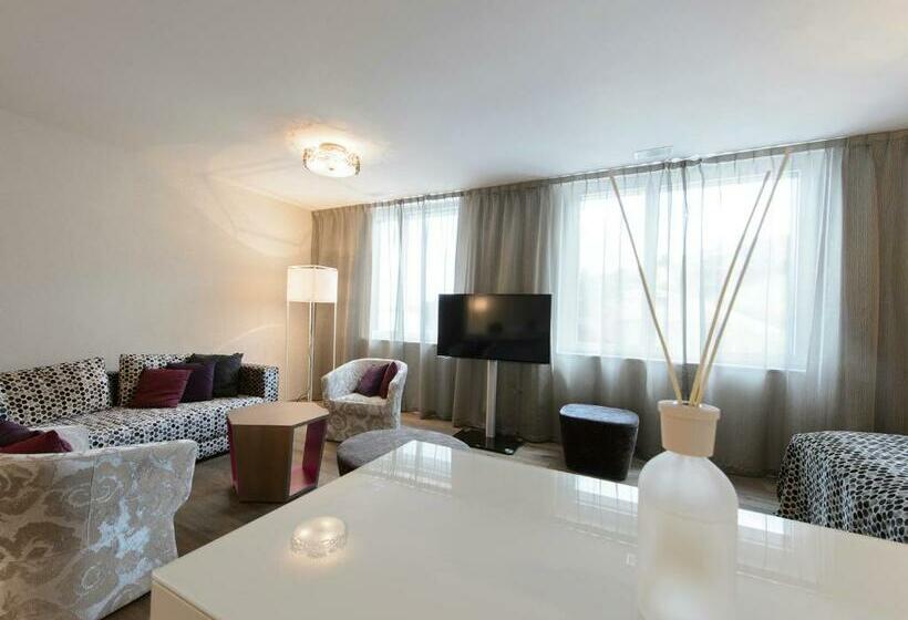 호텔 Restaurant Schifflände