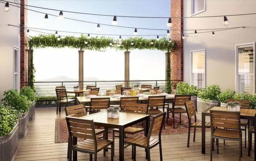 Hotelli Western Front