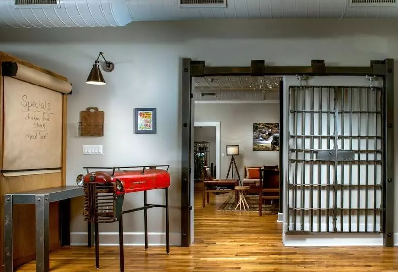 Hotelli Western Front