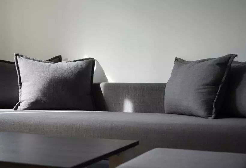 Majatalo Guest House Dar