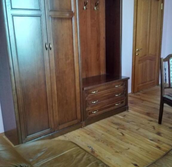 ペンション Oselya Guest House