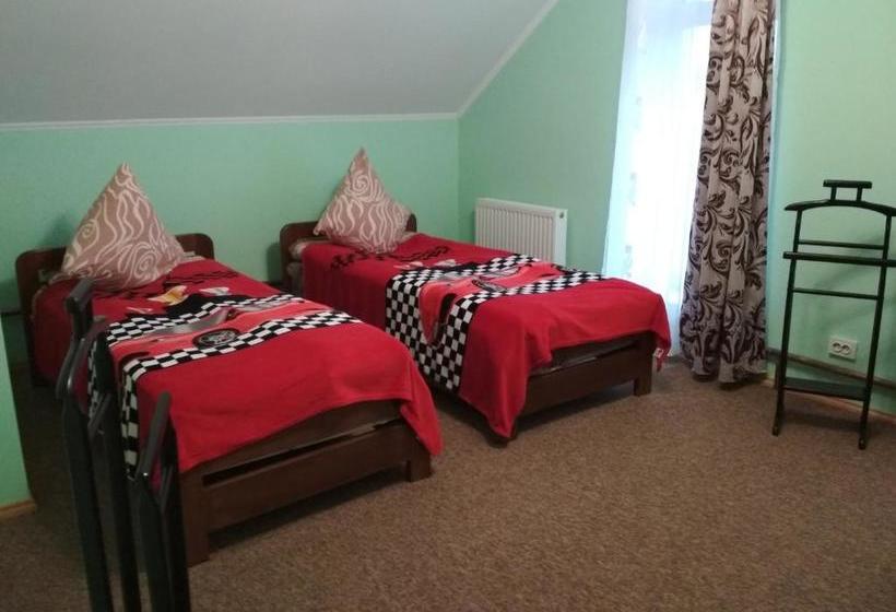 ペンション Oselya Guest House