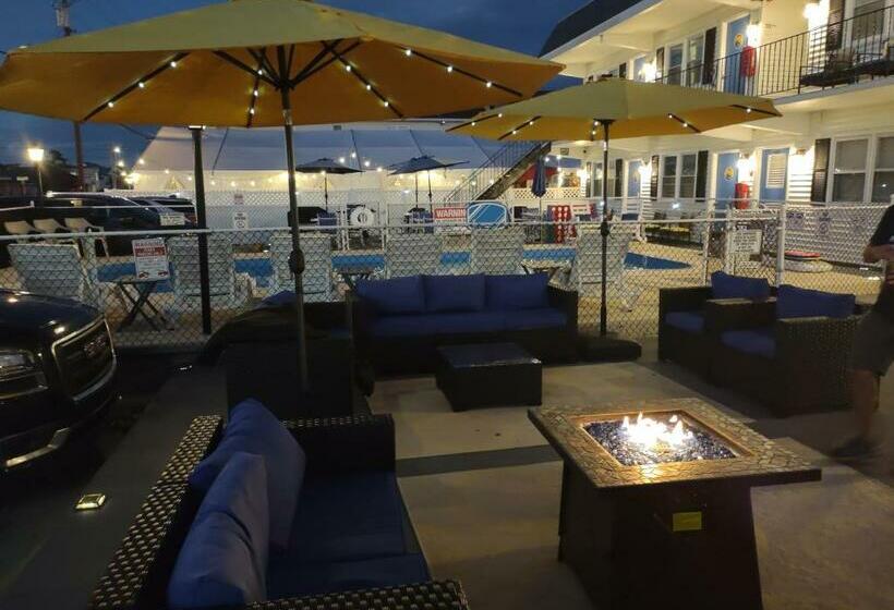 Pilgrim's Pride Motel