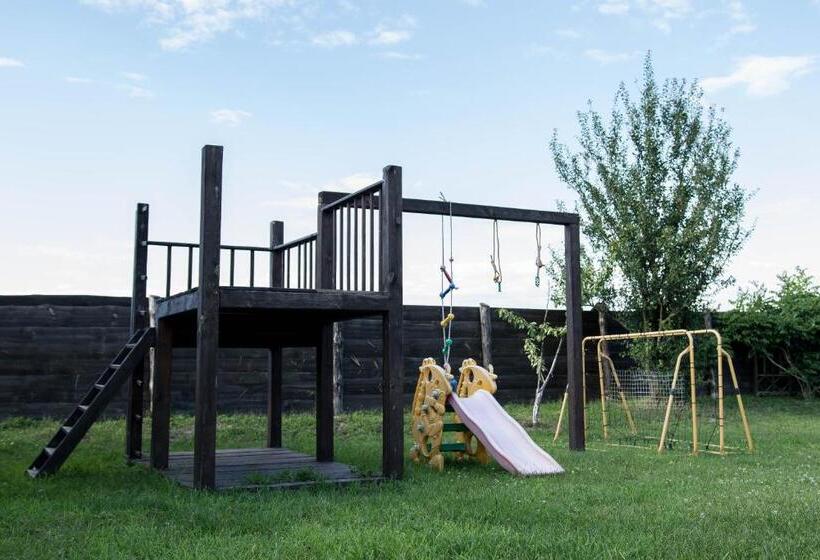 Общежитие дальний кордон