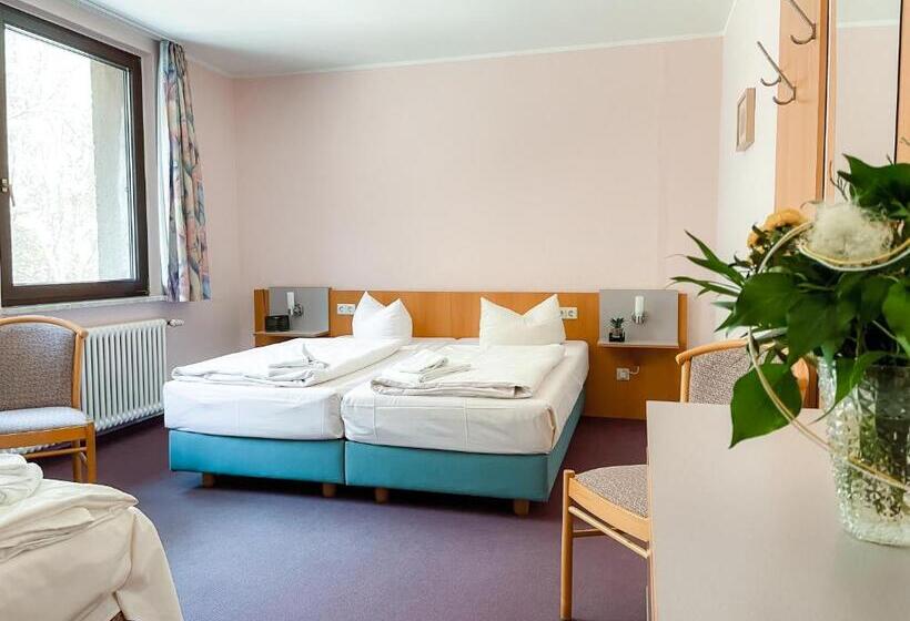 هاستل Aktiv Hotel Stock & Stein