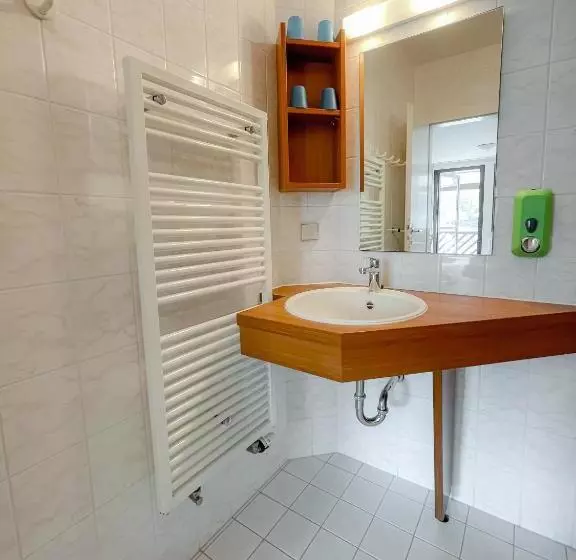 هاستل Aktiv Hotel Stock & Stein