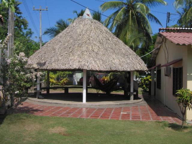 هاستل Hostal Roldan