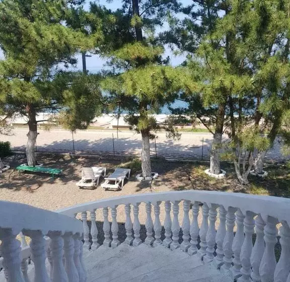 هاستل Seaside House Kobuleti