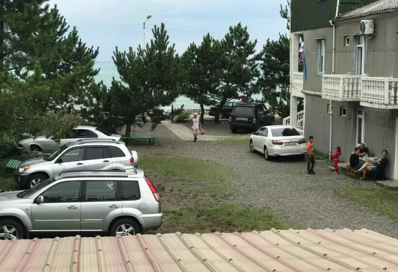 هاستل Seaside House Kobuleti