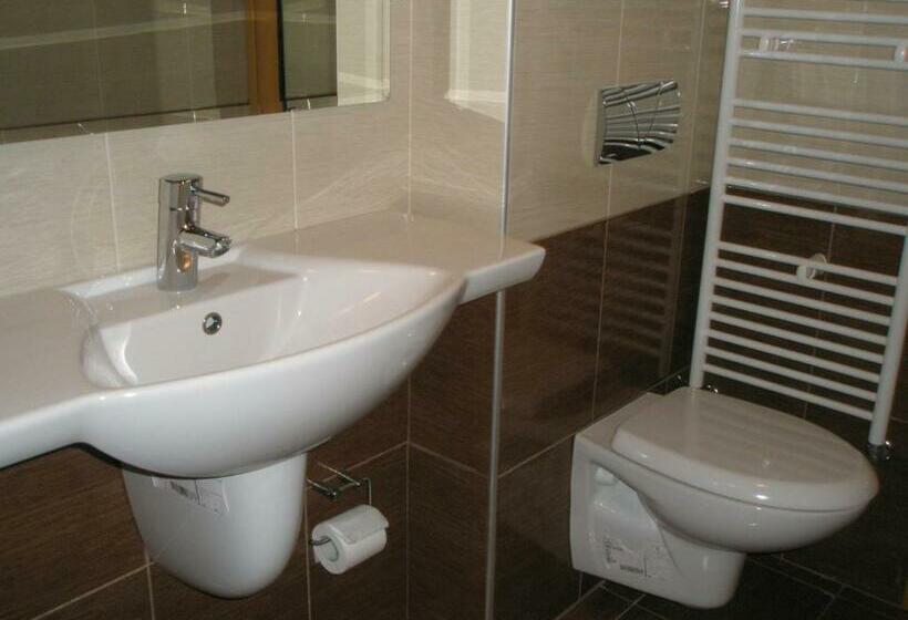 Block 531 Aparthouse Block 533