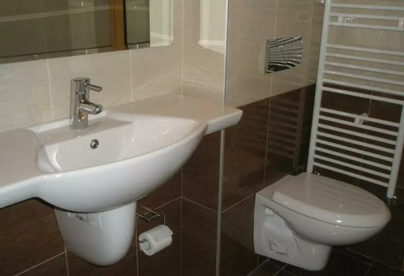 Block 531 Aparthouse Block 533