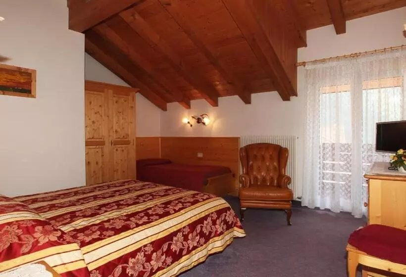 Hotelli Garnì Villanova