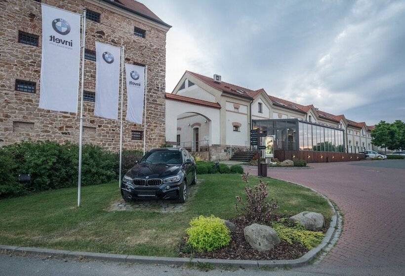 Отель Greensgate Golf And Leisure Resort