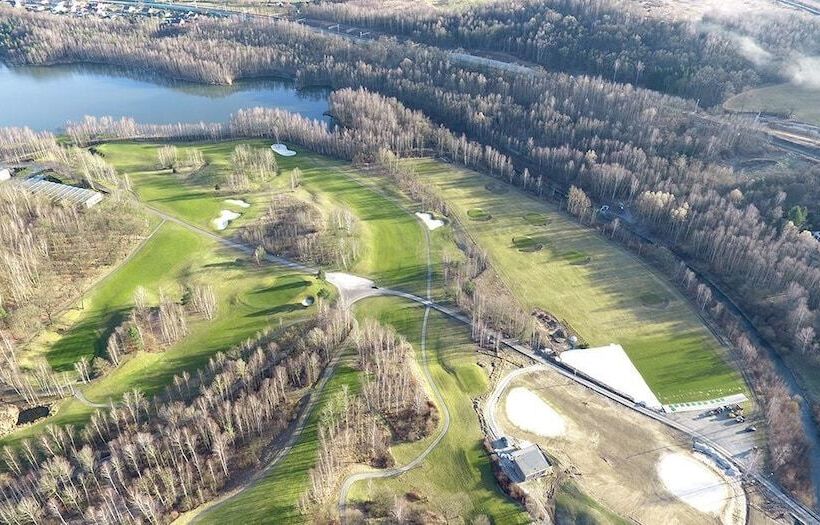 Отель Greensgate Golf And Leisure Resort