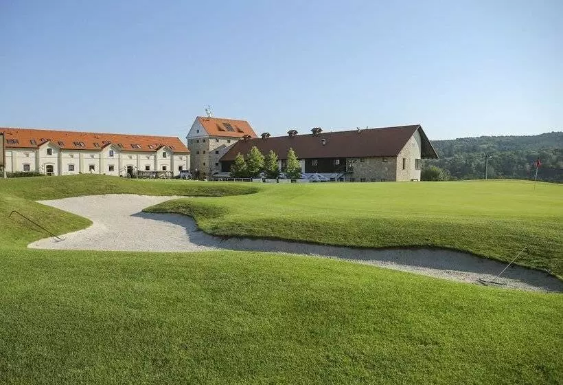 ホテル Greensgate Golf And Leisure Resort