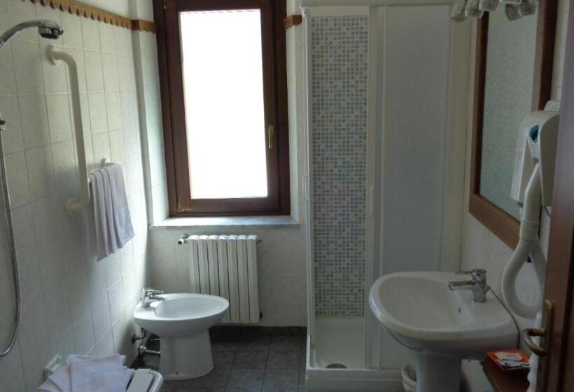 Отель Mont Gelé