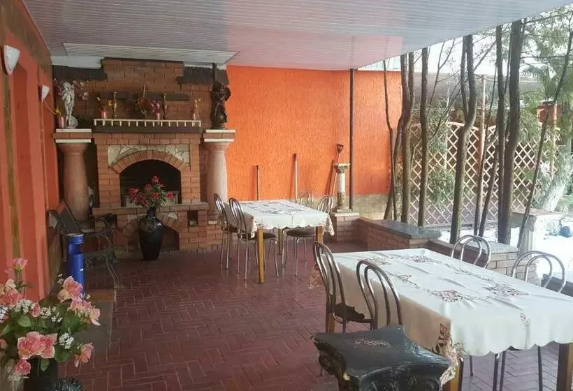 ホテル Rayskiy Sad