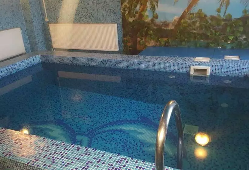 ホテル Rayskiy Sad