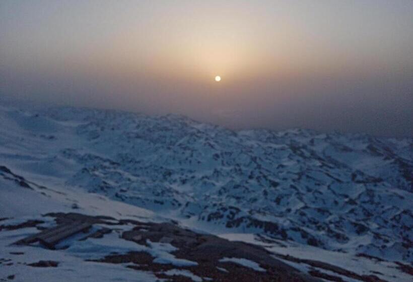 汽车旅馆  Nemrut Dağı Işik Pansi̇on