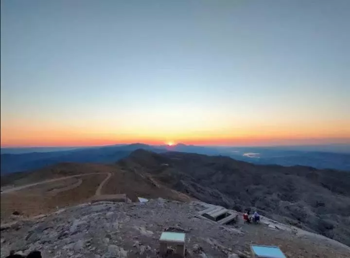 モーテル Nemrut Dağı Işik Pansi̇on