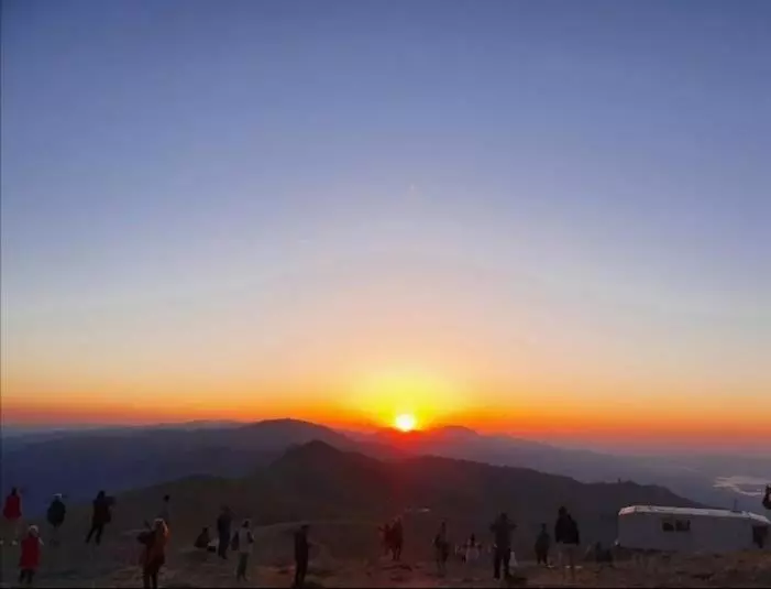 モーテル Nemrut Dağı Işik Pansi̇on