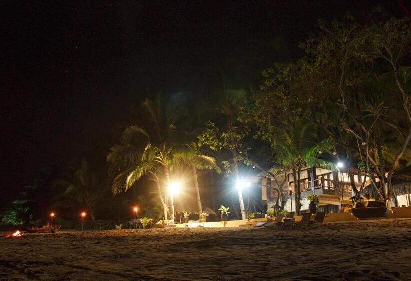 Nabulao Beach And Dive Resort