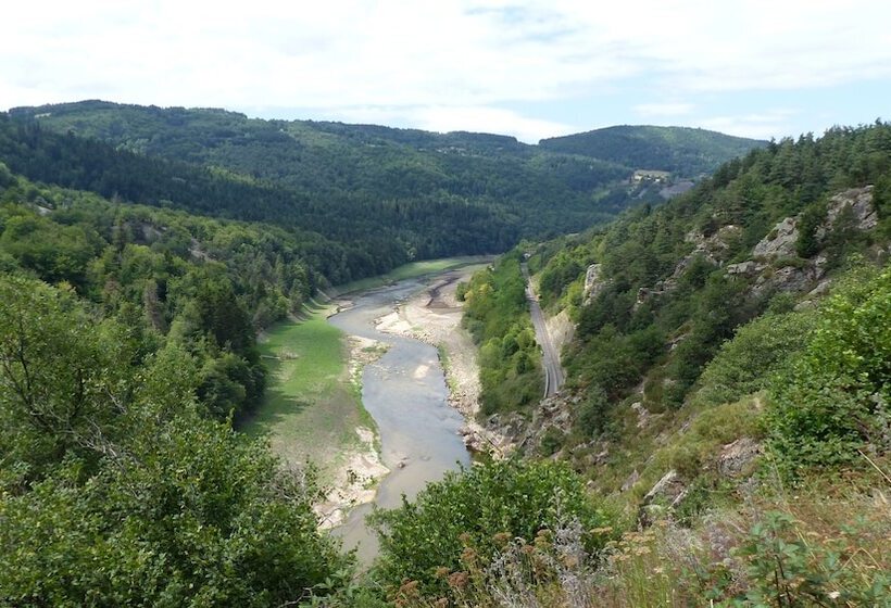 פנסיון Le Gite Du Velay