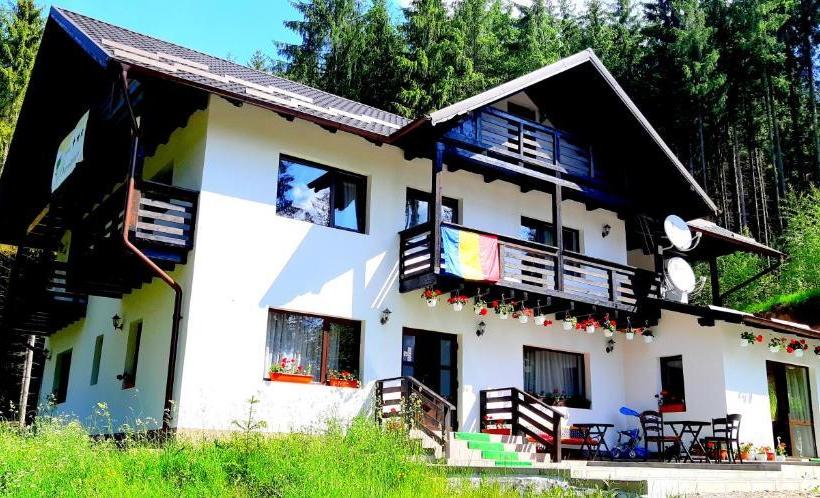 Pensiunea Vatra Bucovinei