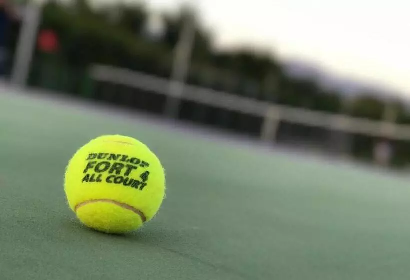 リゾートホテル Dubaivillage