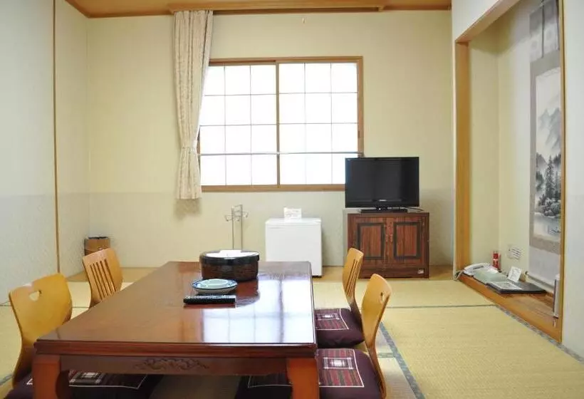 旅館 Kobushi No Yu Atsuma