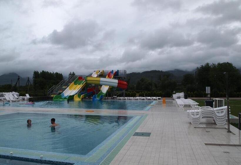 Tulipan Hotel Aquapark