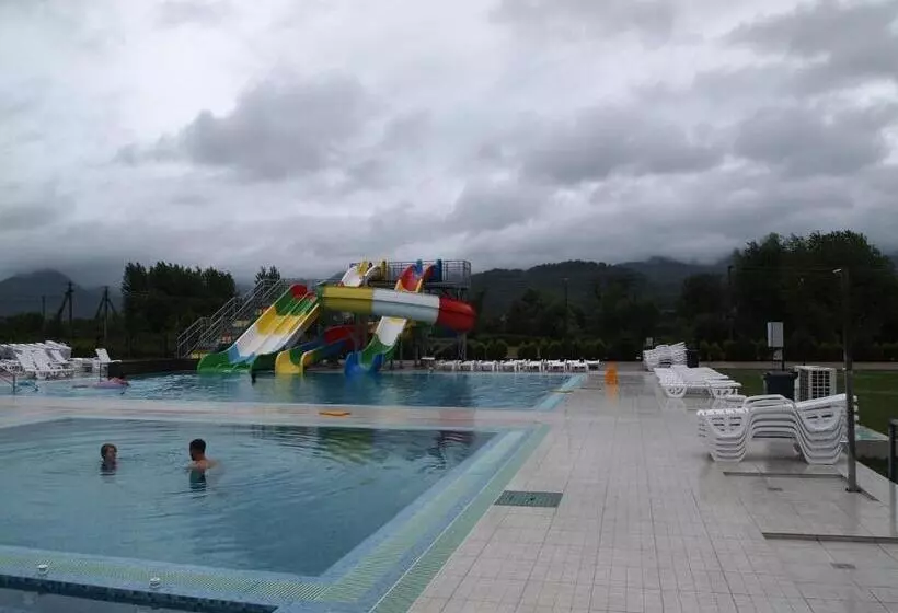 Tulipan Hotel Aquapark