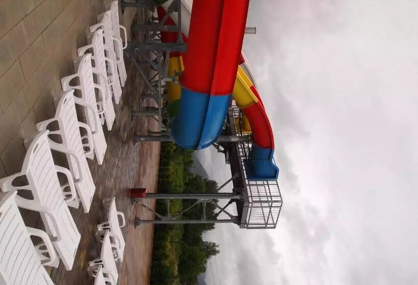 Tulipan Hotel Aquapark