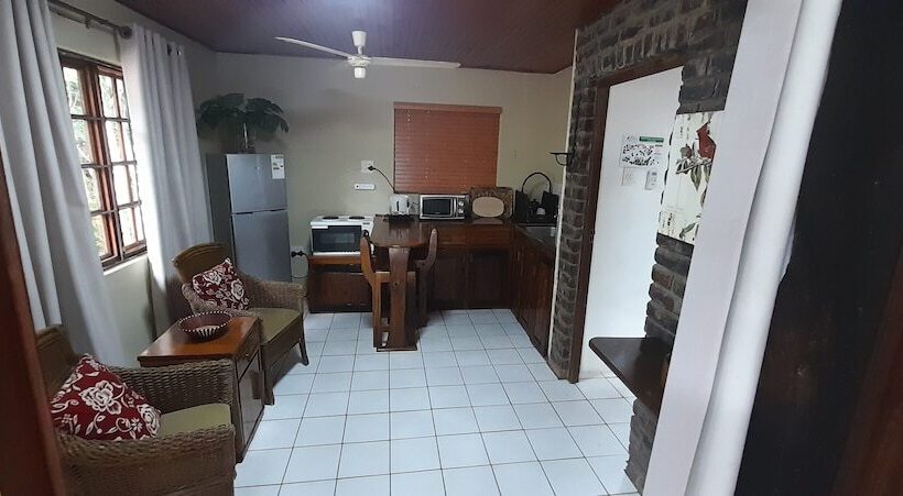 فندق Ezulwini Game Lodge