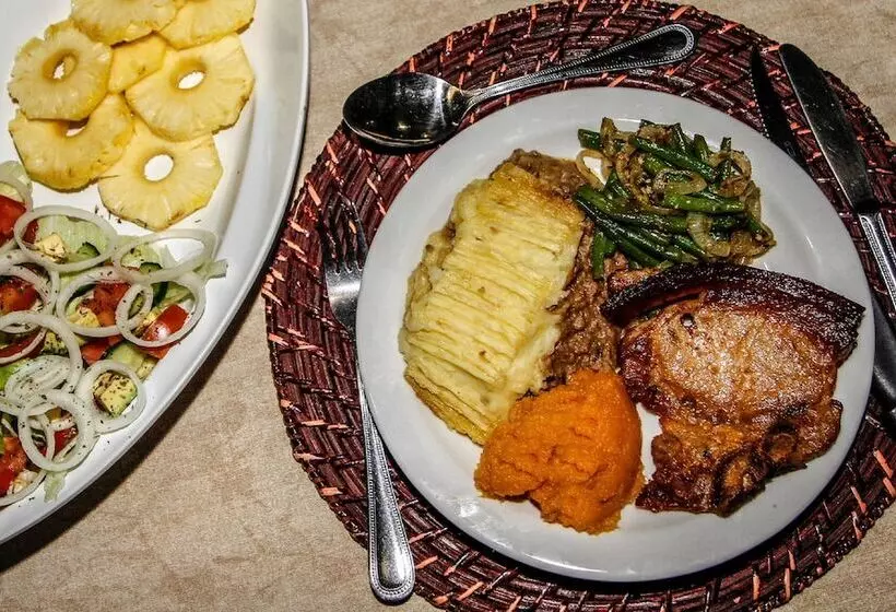 Hotelli Ezulwini Game Lodge