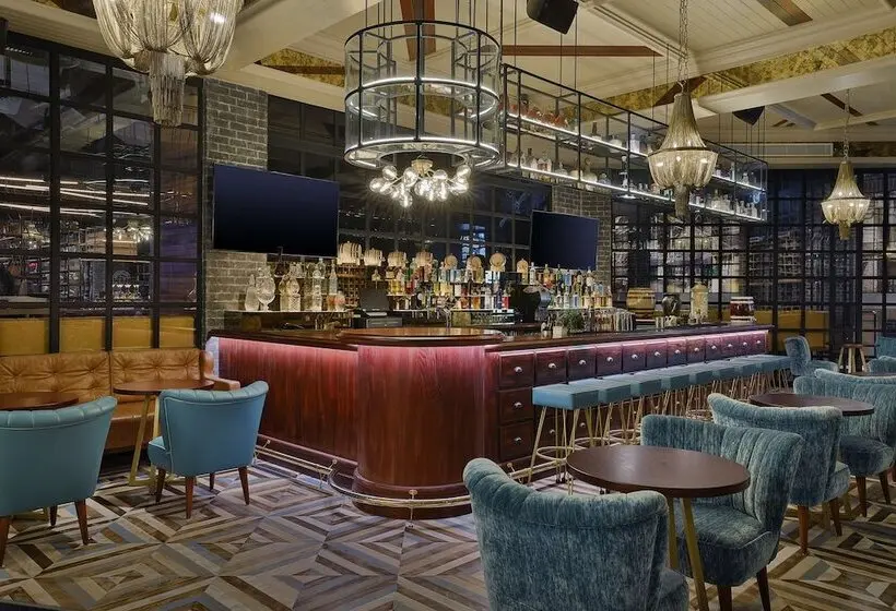 هتل Hilton Dubai Palm Jumeirah