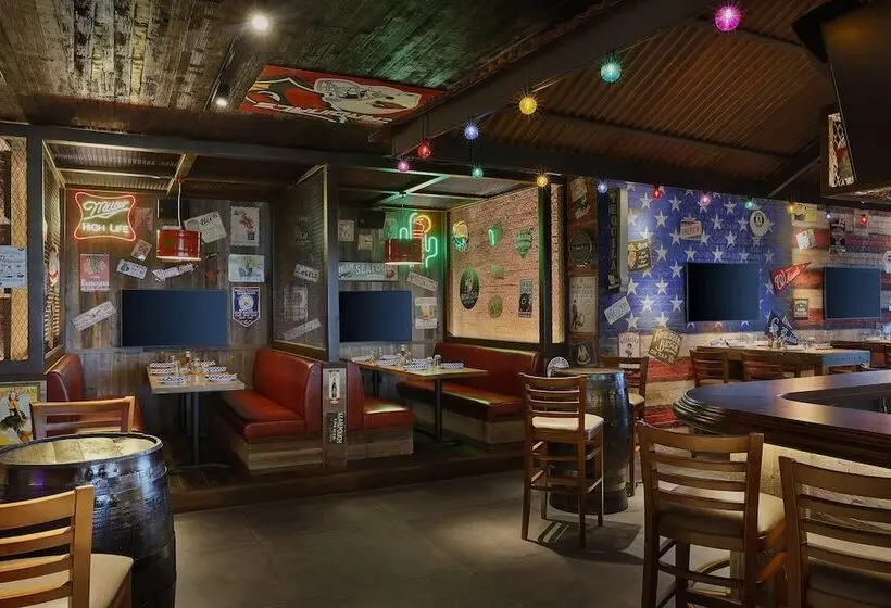 هتل Hilton Dubai Palm Jumeirah