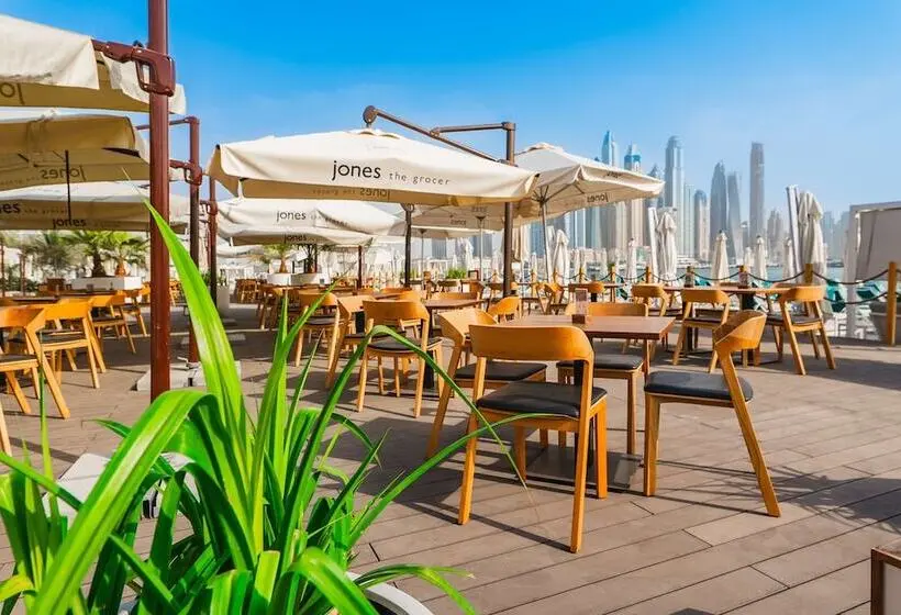 هتل Hilton Dubai Palm Jumeirah