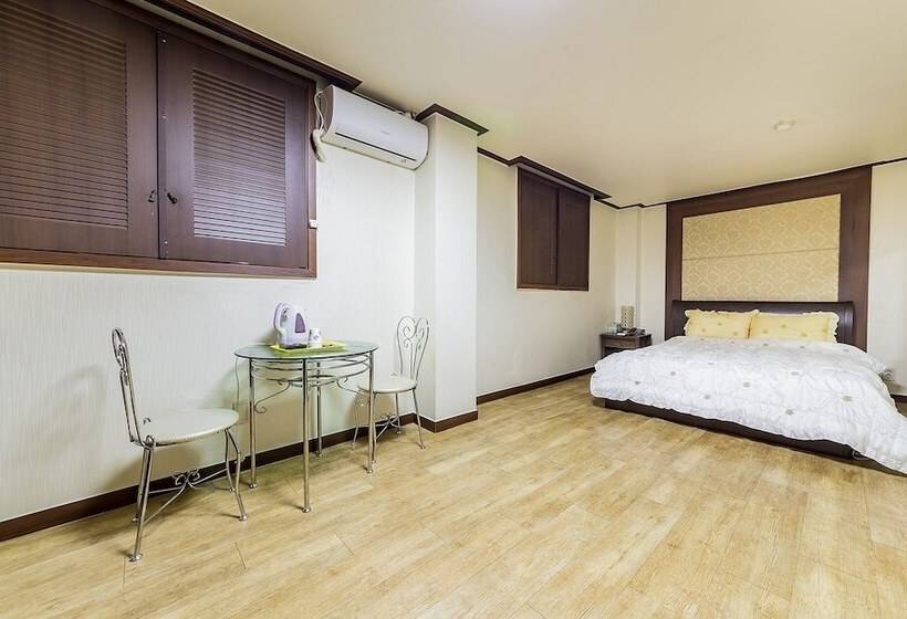 모텔 Pocheon Las Vegas