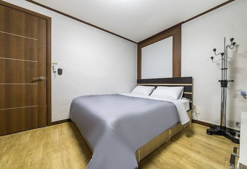 Motel Pocheon Las Vegas