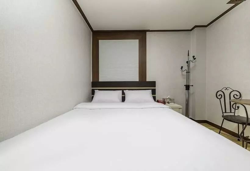 مُتل Pocheon Las Vegas
