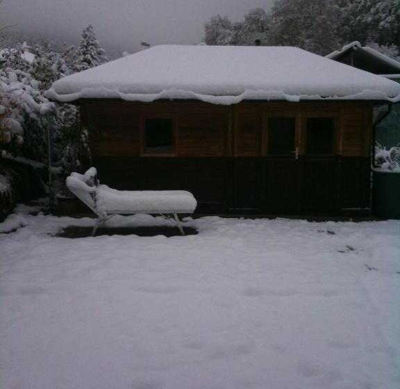 ベッドアンドブレックファースト Mona S Sleep & Go