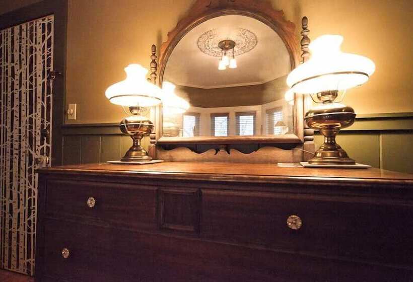 Bed and Breakfast The Inn