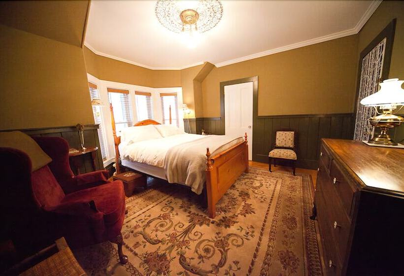 Bed and Breakfast The Inn