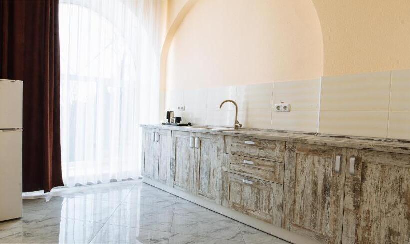 Отель отельно ресторанный комплекс златогор