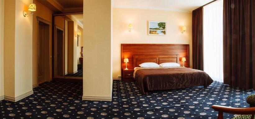 Отель отельно ресторанный комплекс златогор